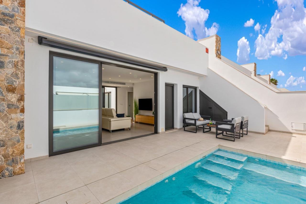 Santiago Sunny Seabreeze Villa *